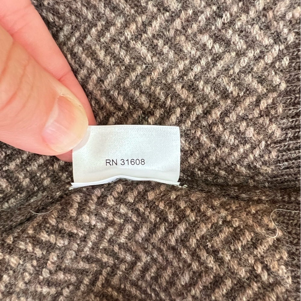 Jos A. Bank NWT Reserve Collection Wool V-Neck Brown Herringbone Sweater, XL - Picture 7 of 8